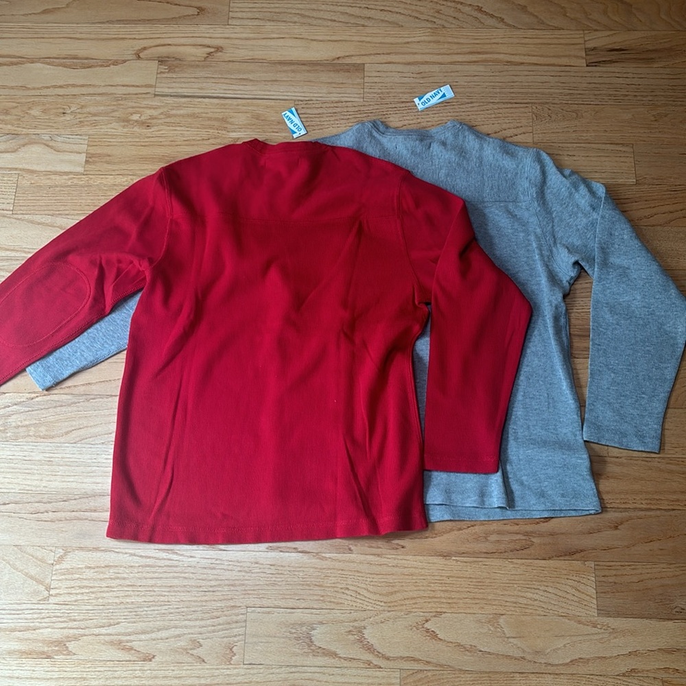 Old navy long sleeves - Picture 5 of 5